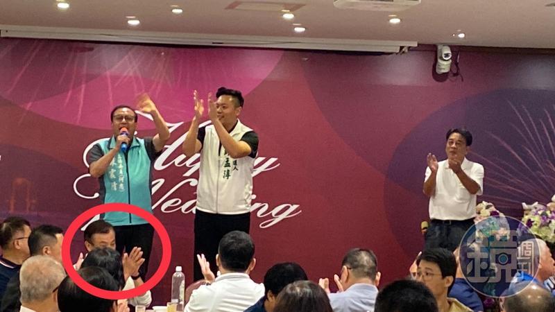 【獨家】屏南立委選區綠營鬧分裂？　直擊蘇嘉全陪蘇孟淳「三代同框」現身7大工會餐敘