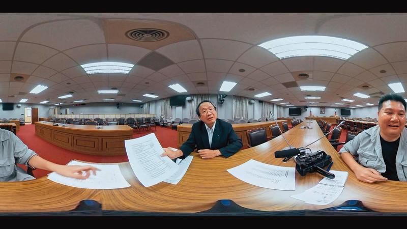 【病毒擴散追十年3】0932開頭的電話「不能接」　官員粉飾太平畫面全揭露