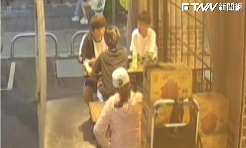 影／跑單猴子吃400元霸王餐　落跑竟還忘拿手機