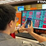 三大法人賣超62.59億元!台股漲43點外資連9賣 網憂:外資提款提不停